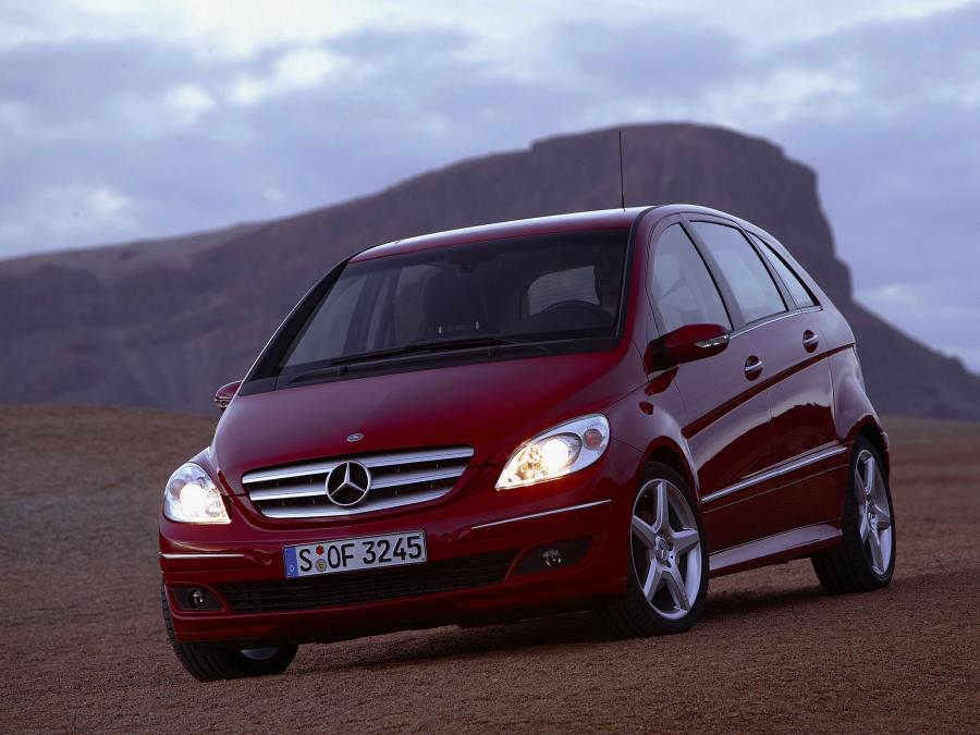  Mercedes-Benz B200 Turbo 2005 года  (фото 14 из 27)